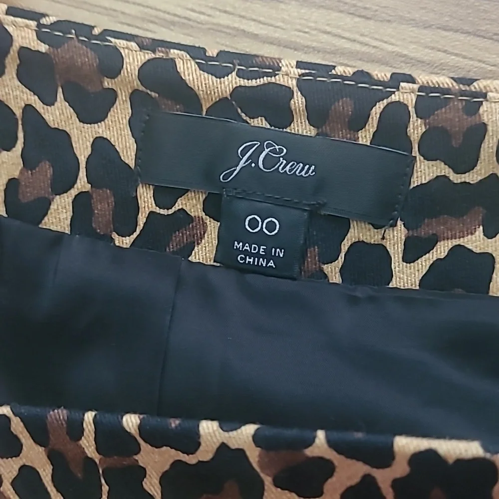 J. CREW Leopard print pencil skirt sz 00 new